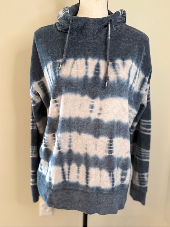Tops - American Eagle Outfitters velour tie dye hoodie sweatshirt LG